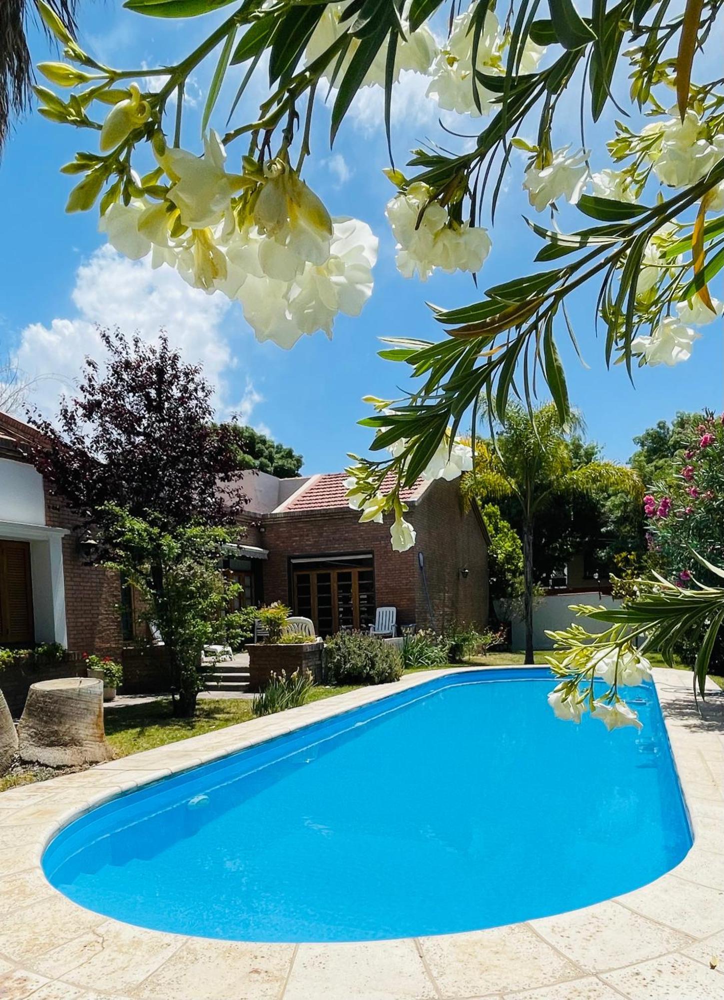 Blue Sky Bed and breakfast